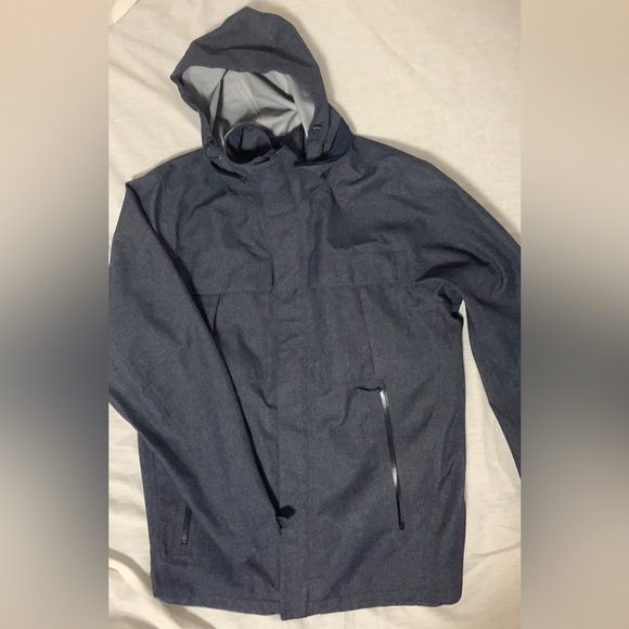 The North Face shell jacket - Picture 2 of 10